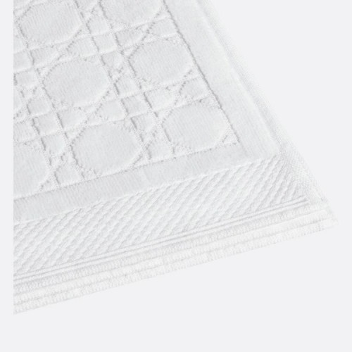 디올 CANNAGE 30 MONTAIGNE TOWEL IN 화이트 DIOR CANNAGE 30 MONTAIGNE TOWEL IN WHITE 00361