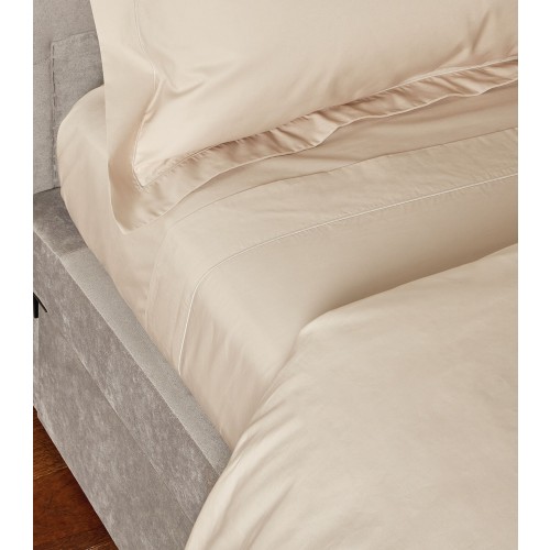 Harrods of London Chester Super King Fitted Sheet (180cm x 200cm) Harrods of London Chester Super King Fitted Sheet (180cm x 200cm) 04775