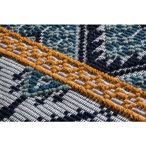 MARIAN톤IA Urru Banded Carpet by Pretziada for 28140