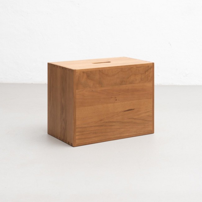 까시나 Lc1402 Wood 스툴 by Le Corbusier for 06568